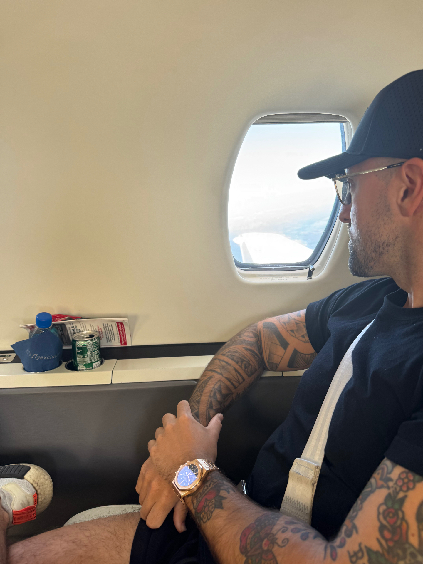 Dylan on a private jet